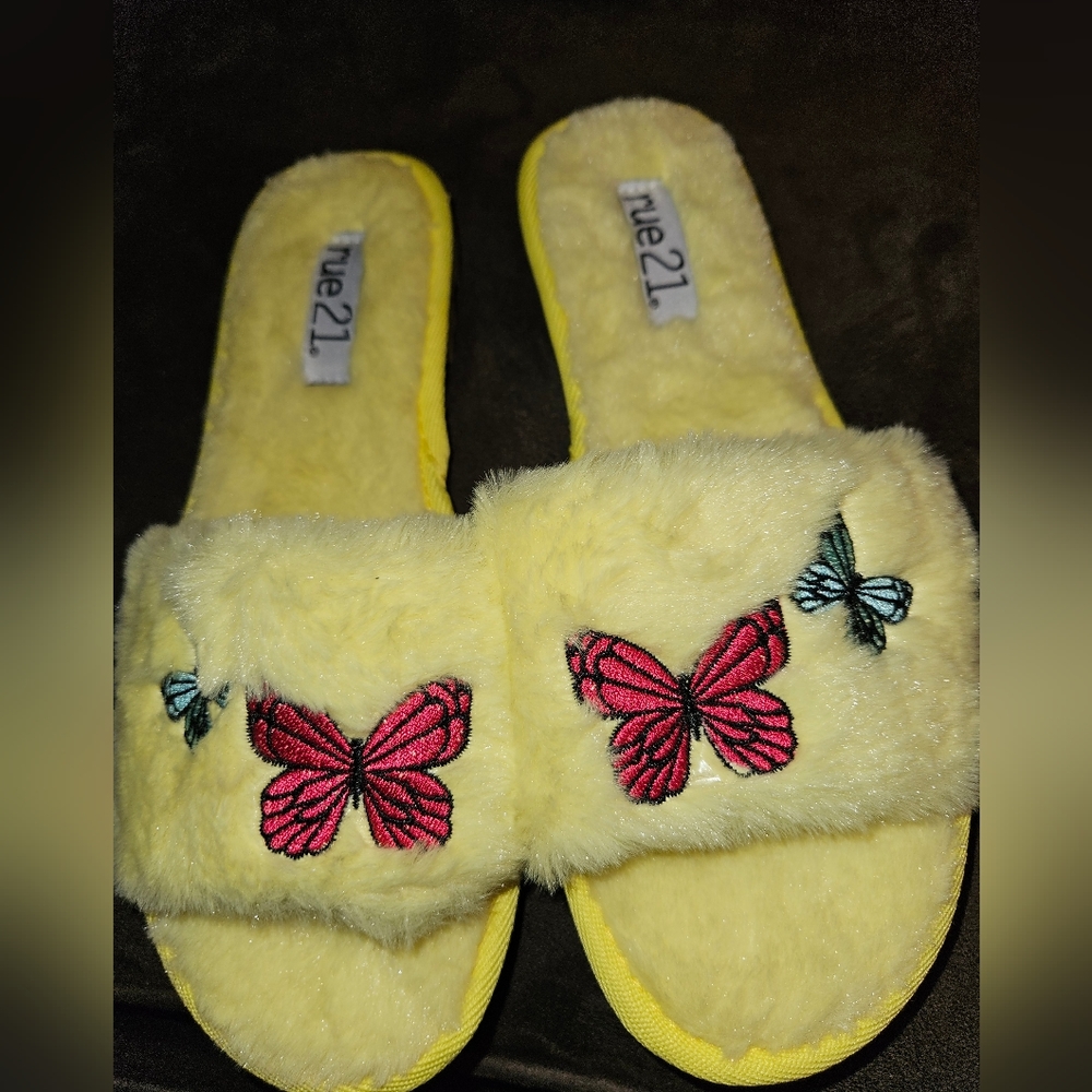 Rue21 yellow fuzzy slippers with butterflies. Size